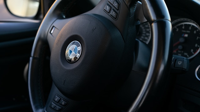 10 Gadgets Every BMW Fan Must Have!